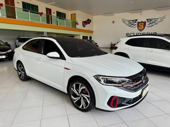 VOLKSWAGEN JETTA 2.0 350 TSI GASOLINA GLI DSG